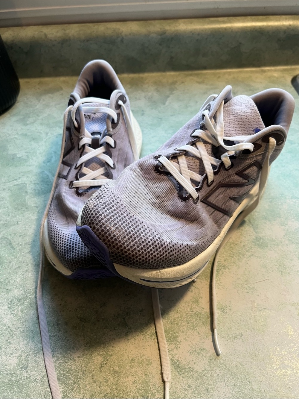 New Balance Women’s FuelCell Walker Elite
